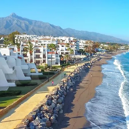 Sunny & Rooftop Near Rems Villa Marbella